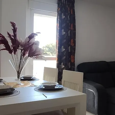 Jt Chiclana, ,parking, Aire, Wifi, Tv, Terraza Chiclana de la Frontera