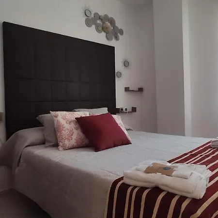 Jt Chiclana, ,parking, Aire, Wifi, Tv, Terraza Apartment